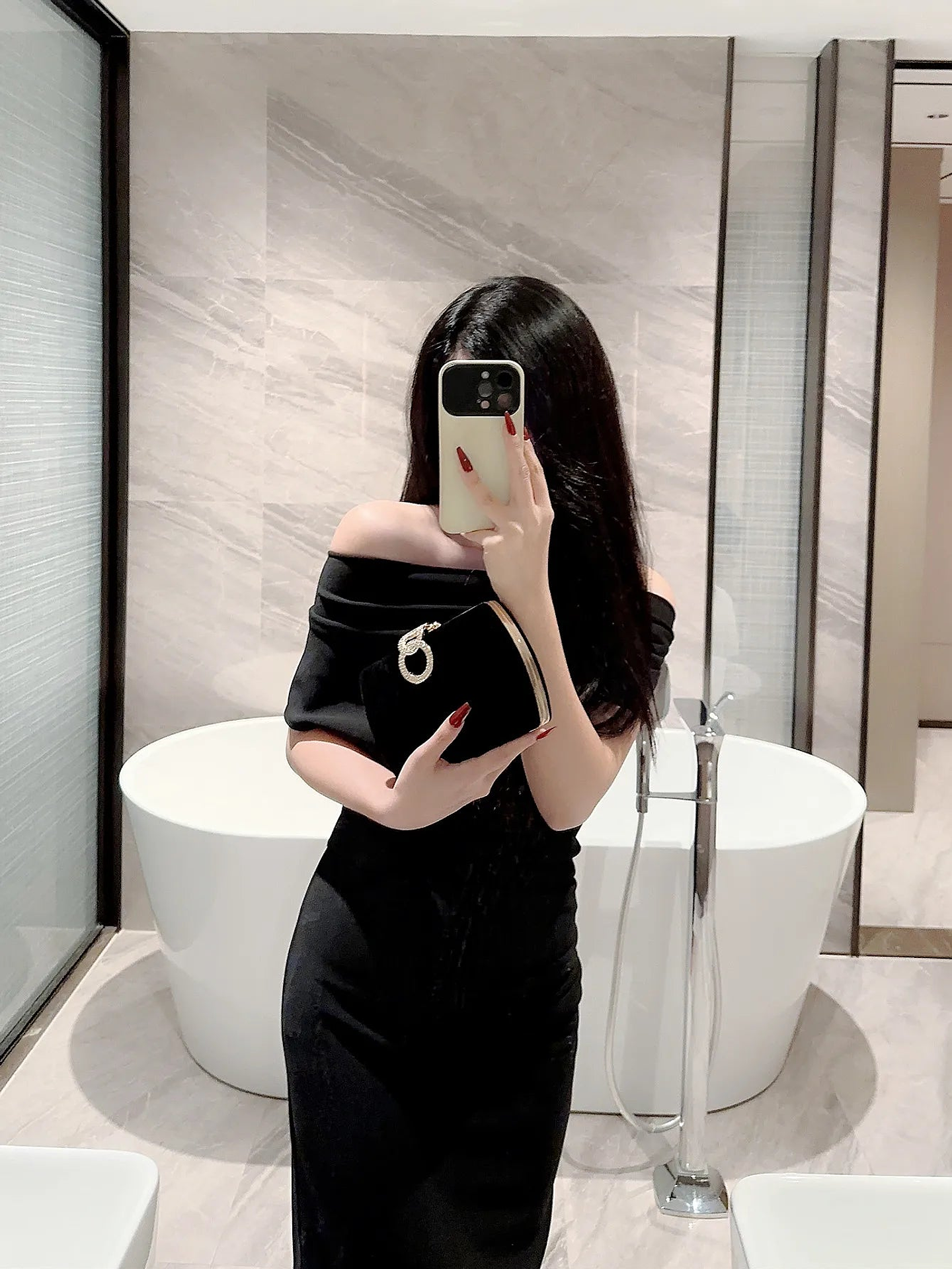 Nerissa- Clutch Bag 8