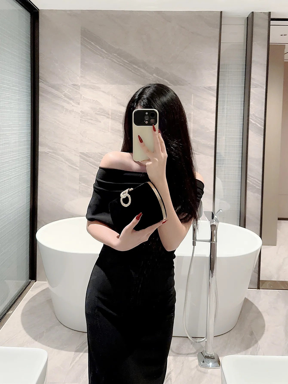 Nerissa- Clutch Bag 8