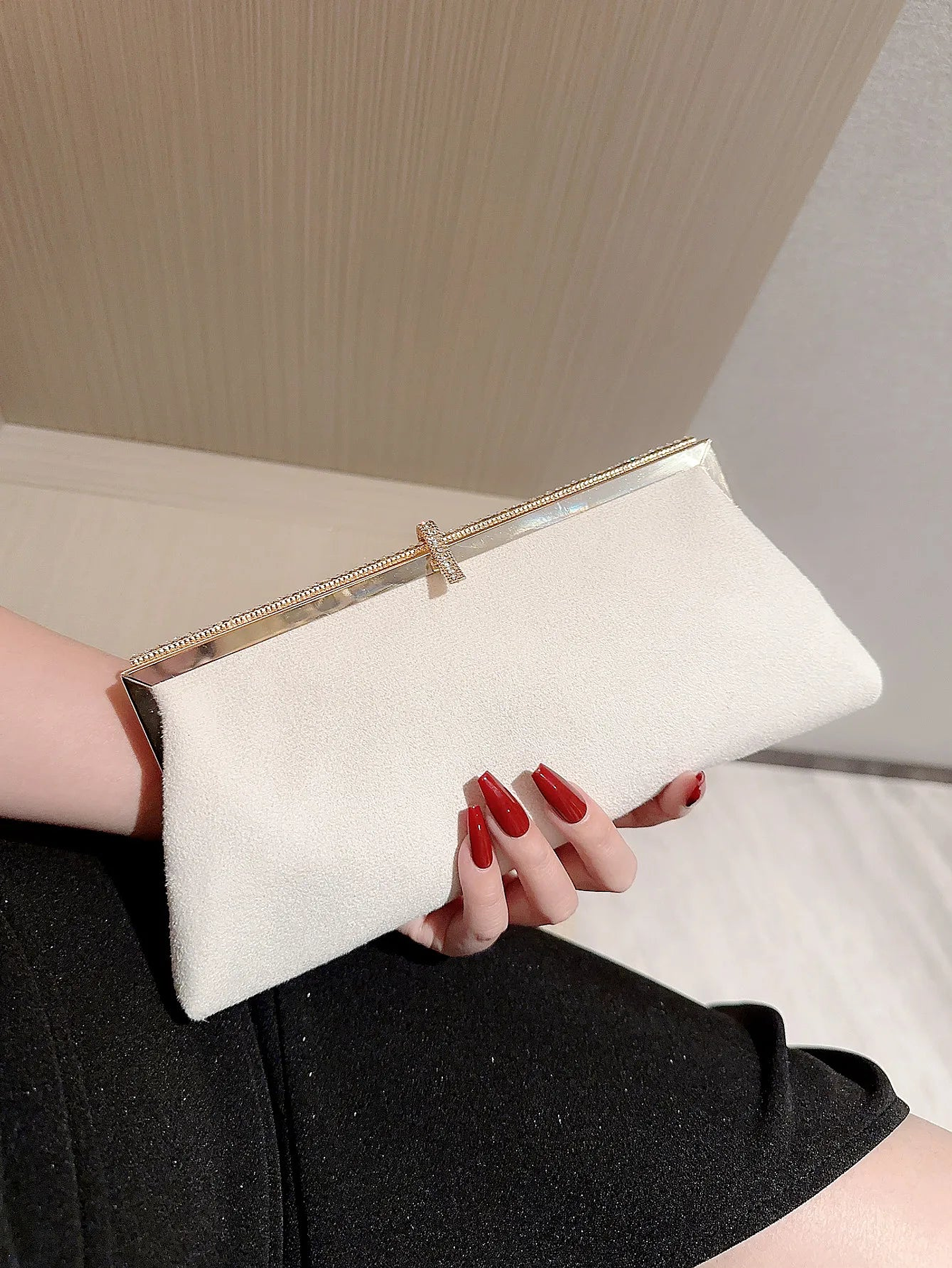 Giuliana- Pearl Clutch Purse 4