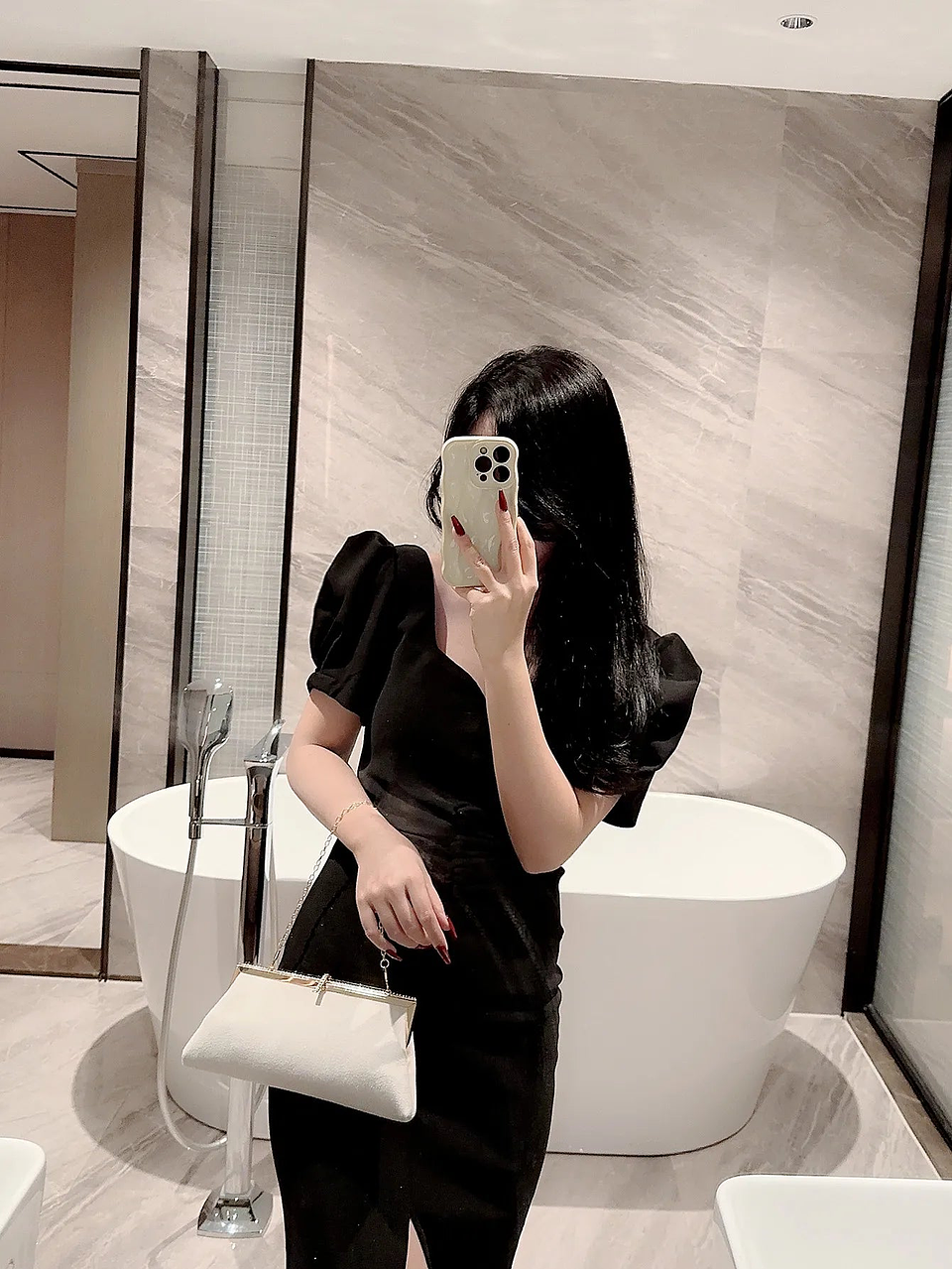 Giuliana- Pearl Clutch Purse 8