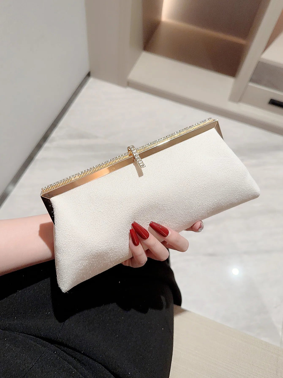Giuliana- Pearl Clutch Purse 11