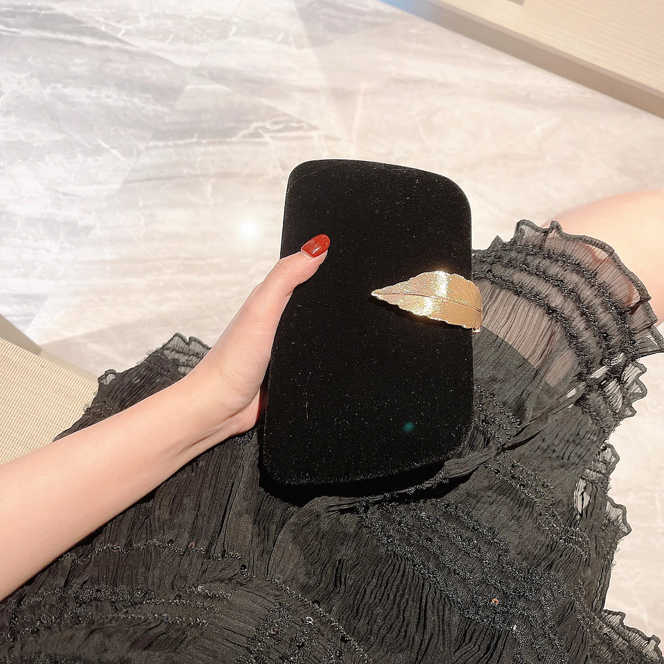 Lila- Vintage Clutch Bag 6