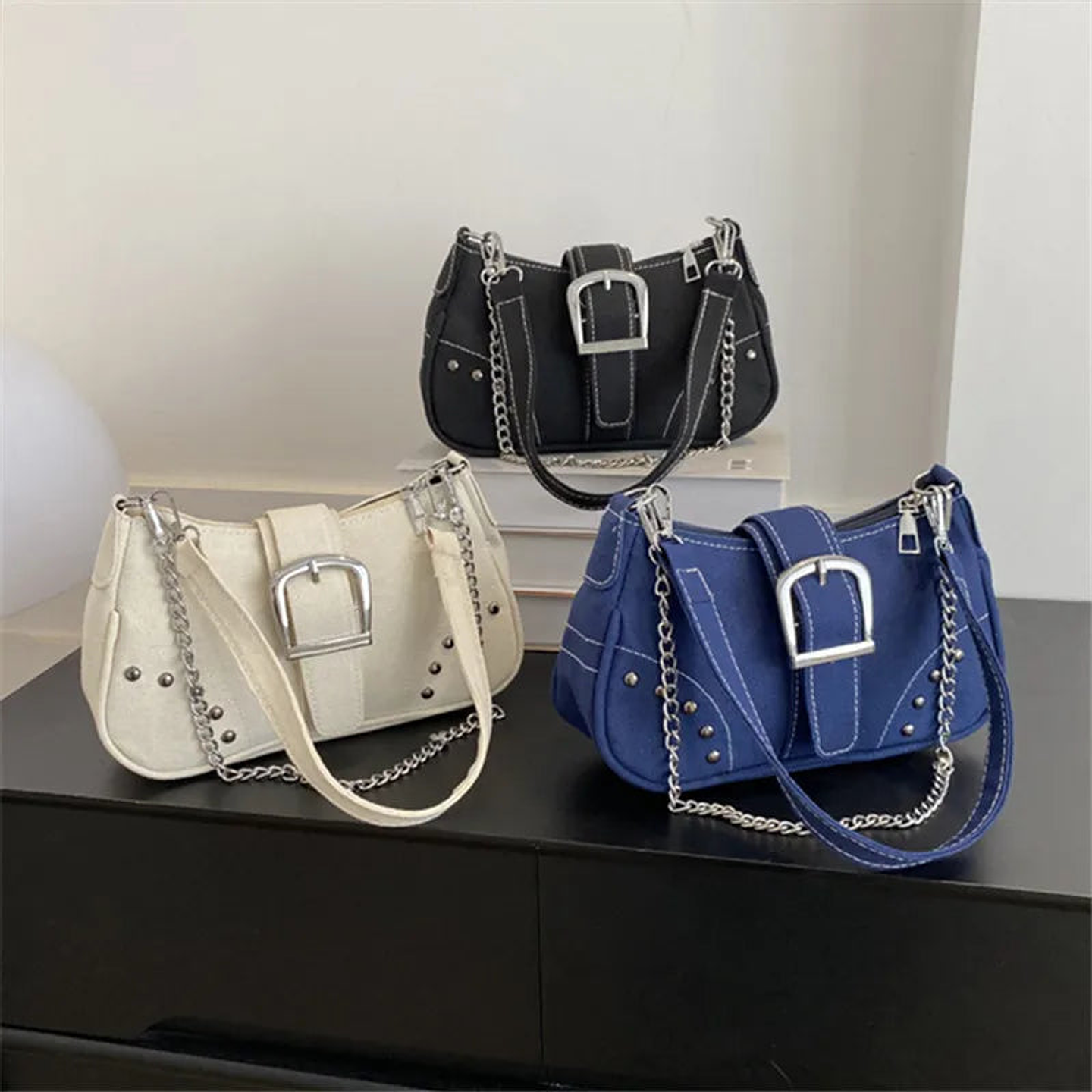 Ellis- Leather Crossbody Bag 20