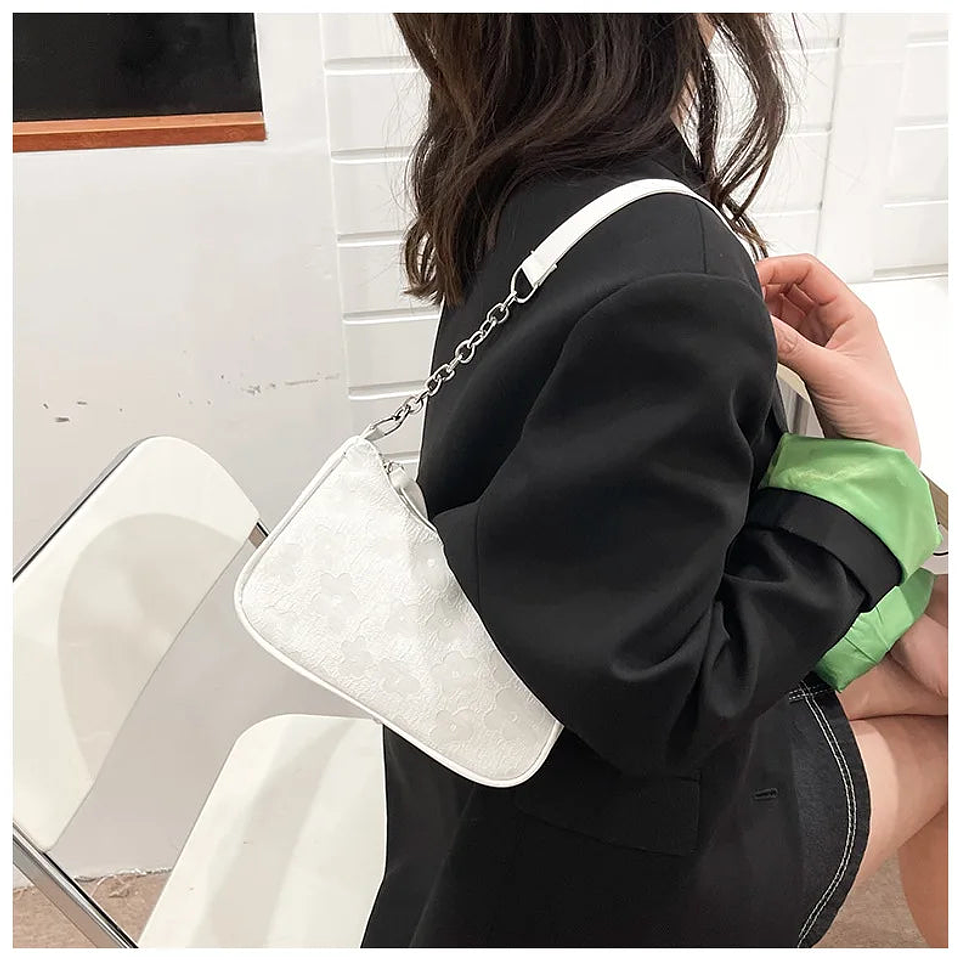 Neoma- Retro Mini Messenger Bag 15