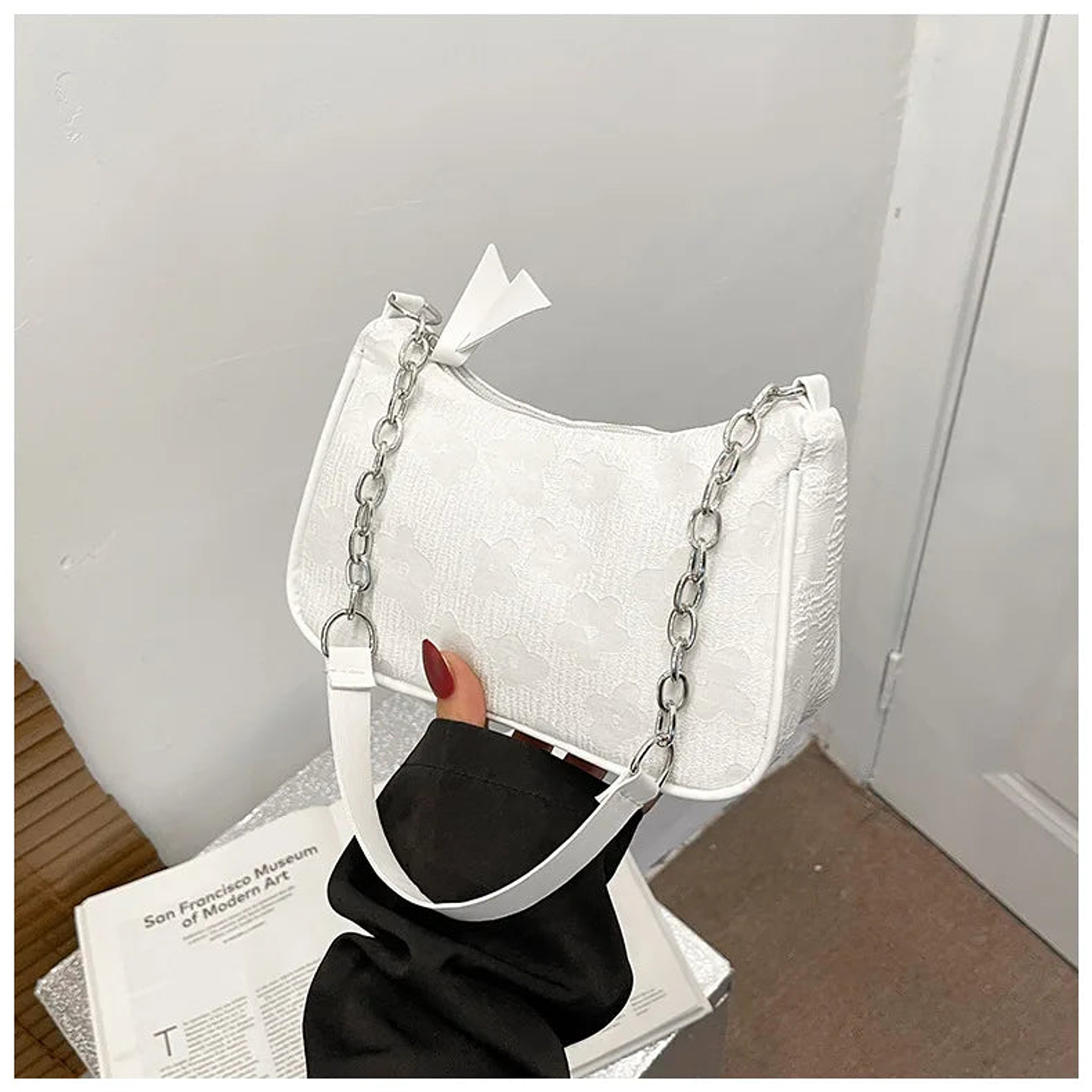 Neoma- Retro Mini Messenger Bag 29