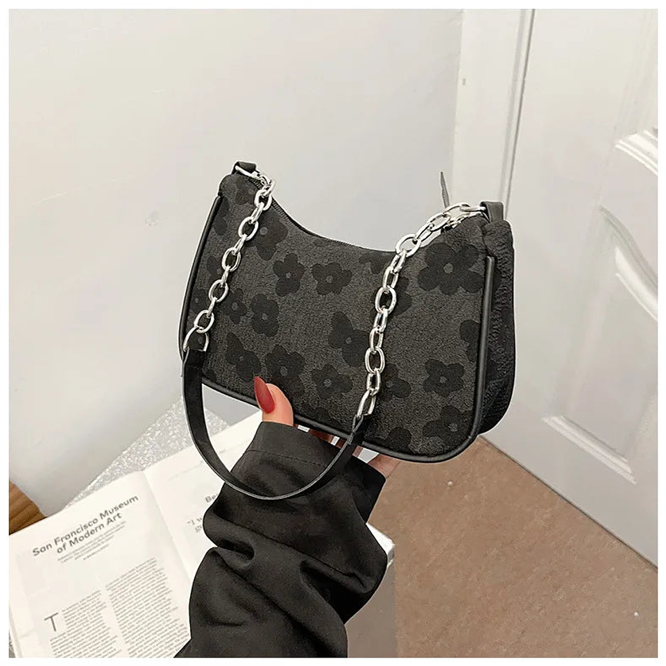 Neoma- Retro Mini Messenger Bag 31