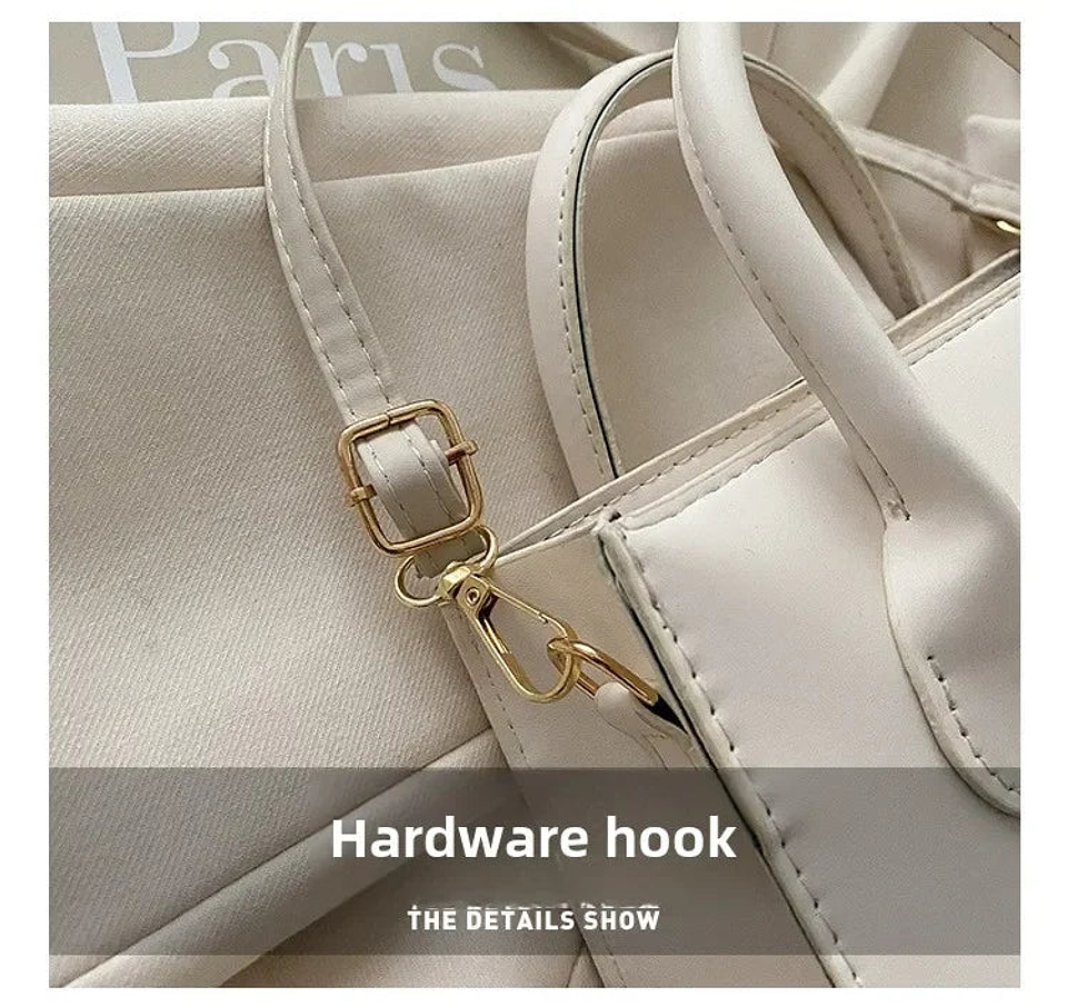 Hollis- Clutch Bag 11