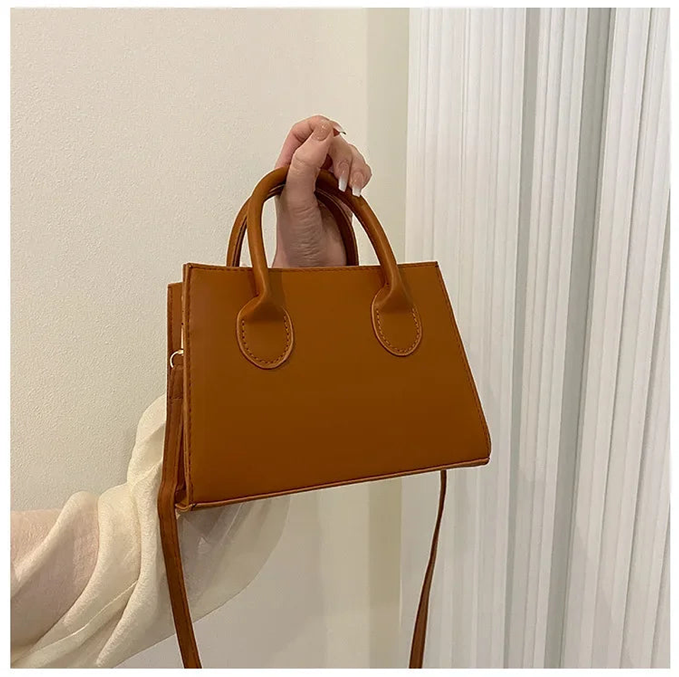 Hollis- Clutch Bag 33