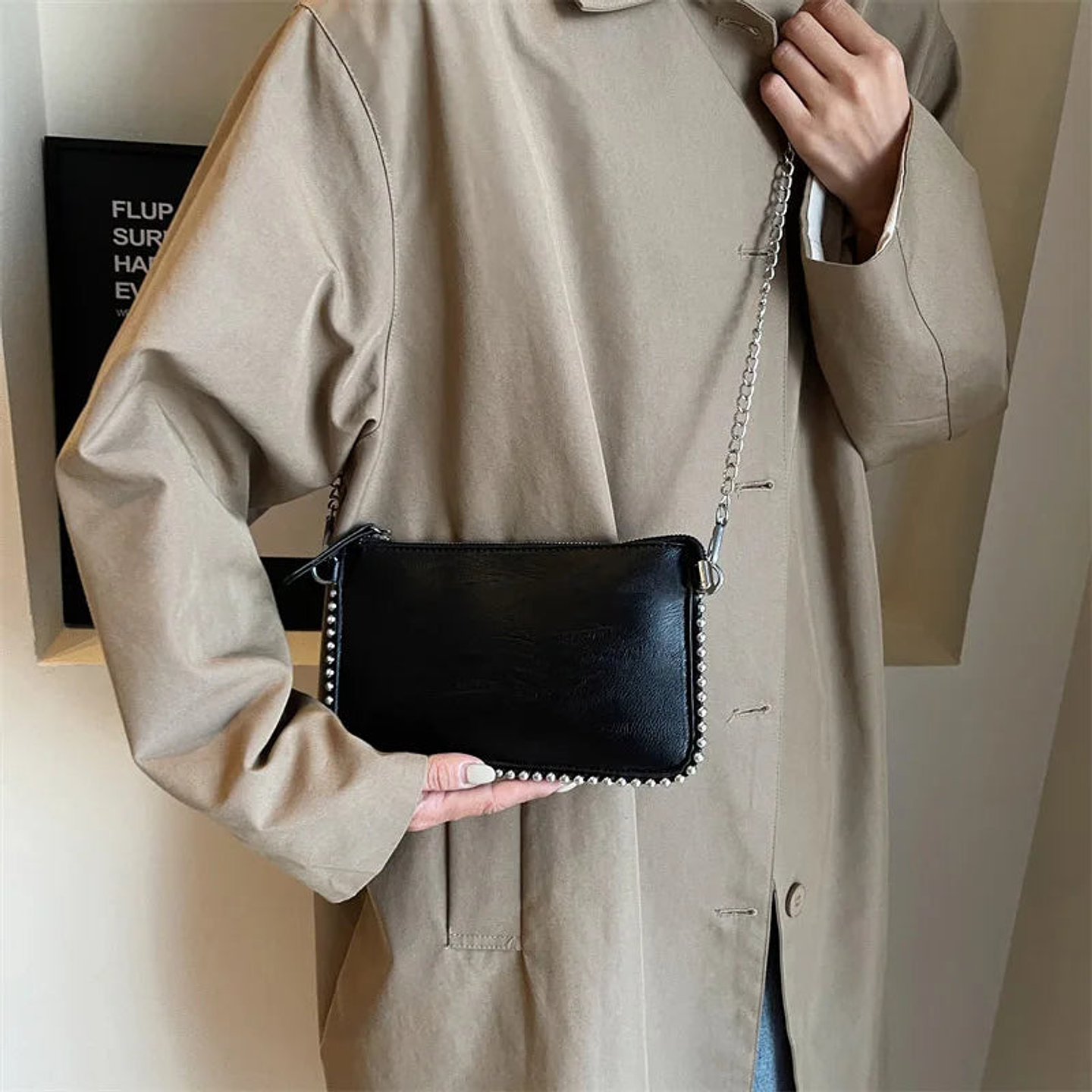 Niamh- Elegant Crossbody Bag 2