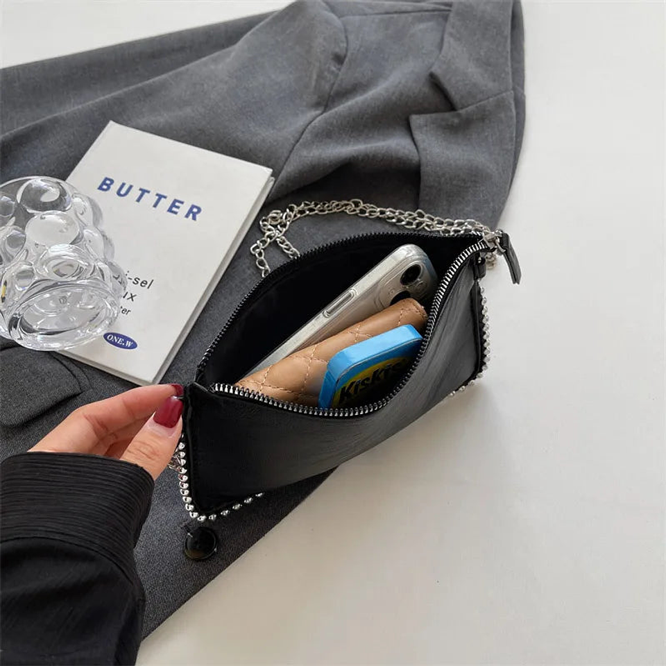 Niamh- Elegant Crossbody Bag 5