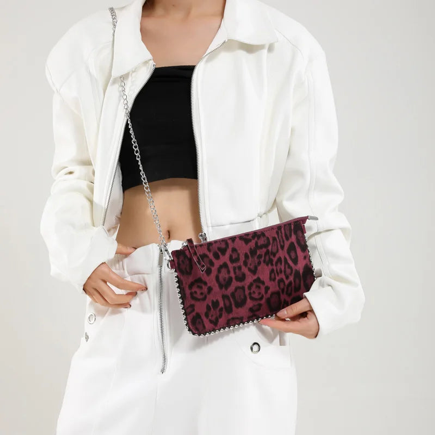 Niamh- Elegant Crossbody Bag 19