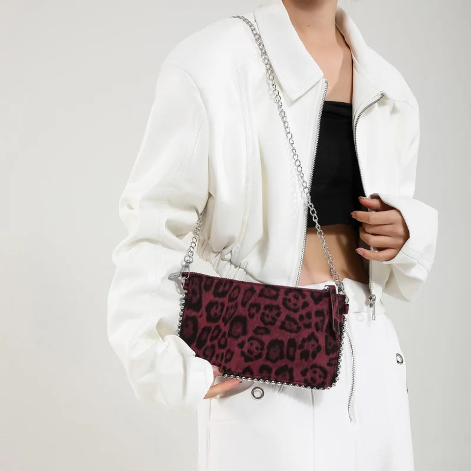 Niamh- Elegant Crossbody Bag 20