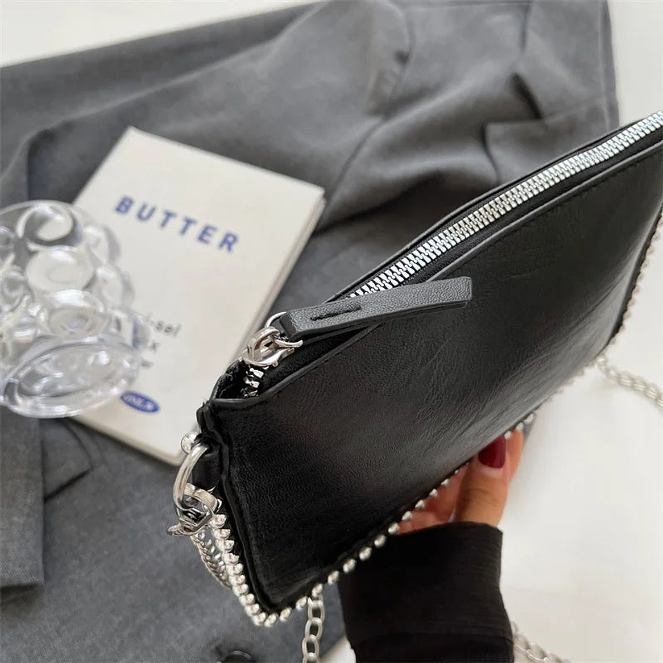 Niamh- Elegant Crossbody Bag 40