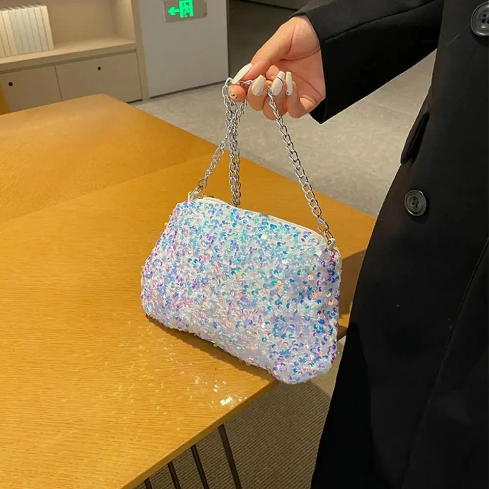 Ludmila- Sparkling Clutch Bag 19