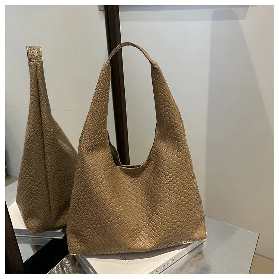 Mireya- Retro Shoulder Bag 7