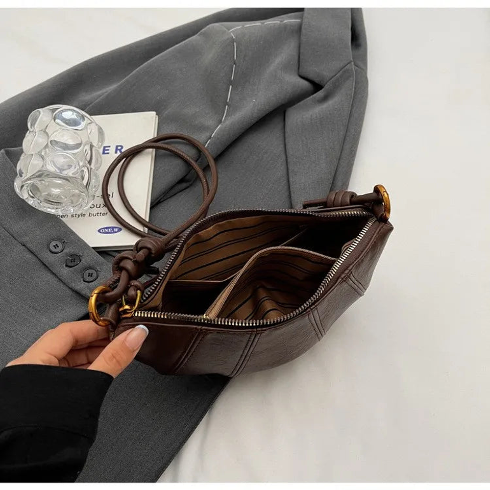 Zinnia- Velvet Shoulder Bag 29