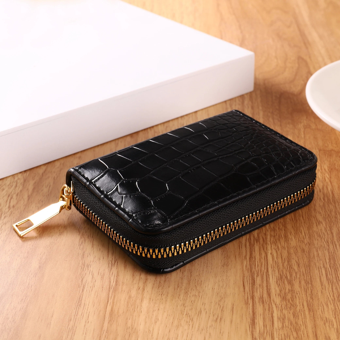 Thalia- Multifunction Wallet 16