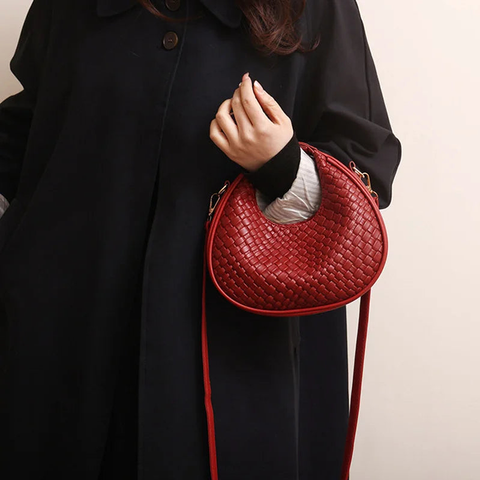 Marinette- Crossbody Leather Bag 13
