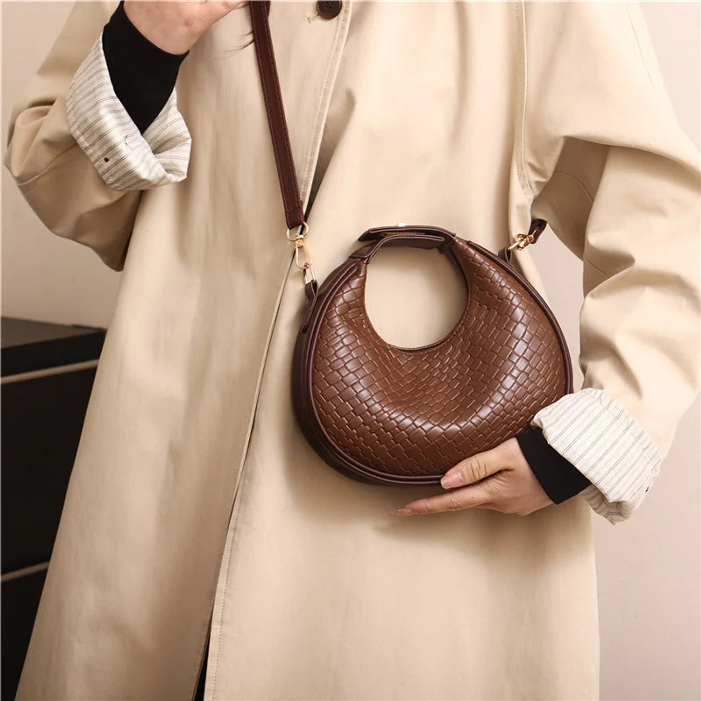 Marinette- Crossbody Leather Bag 20