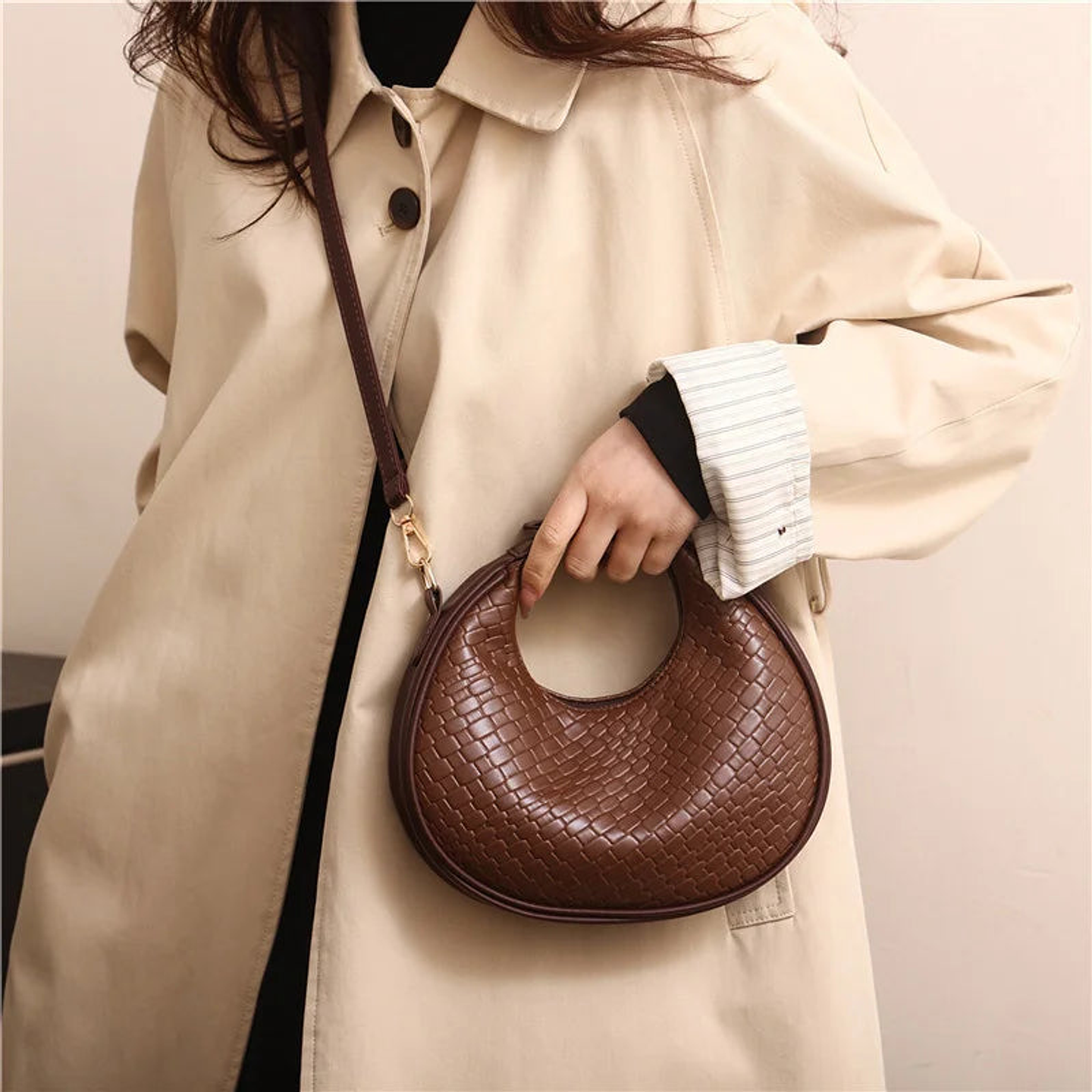Marinette- Crossbody Leather Bag 21