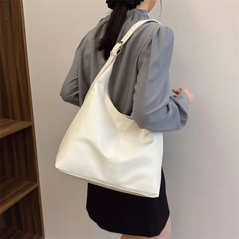 Briseis- Retro Shoulder Bag 3