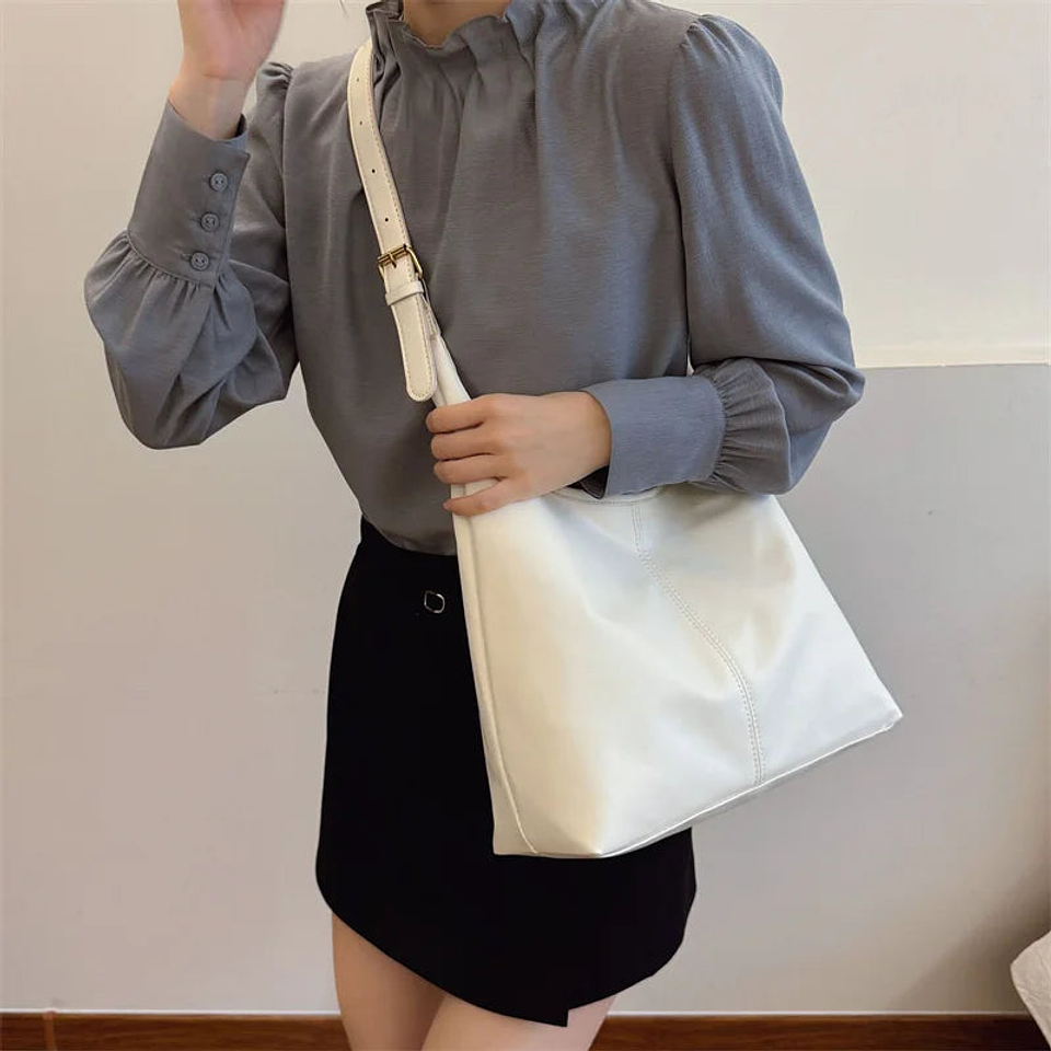 Briseis- Retro Shoulder Bag 9