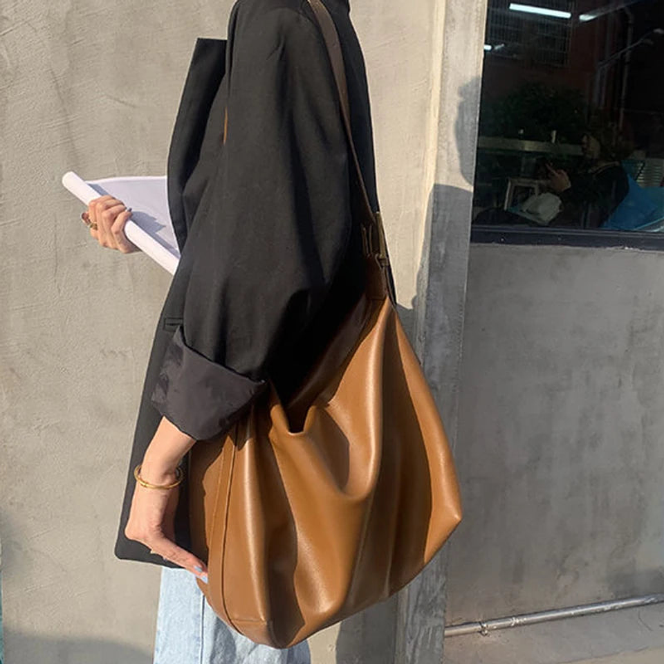 Alouette- Vintage Handbag 15