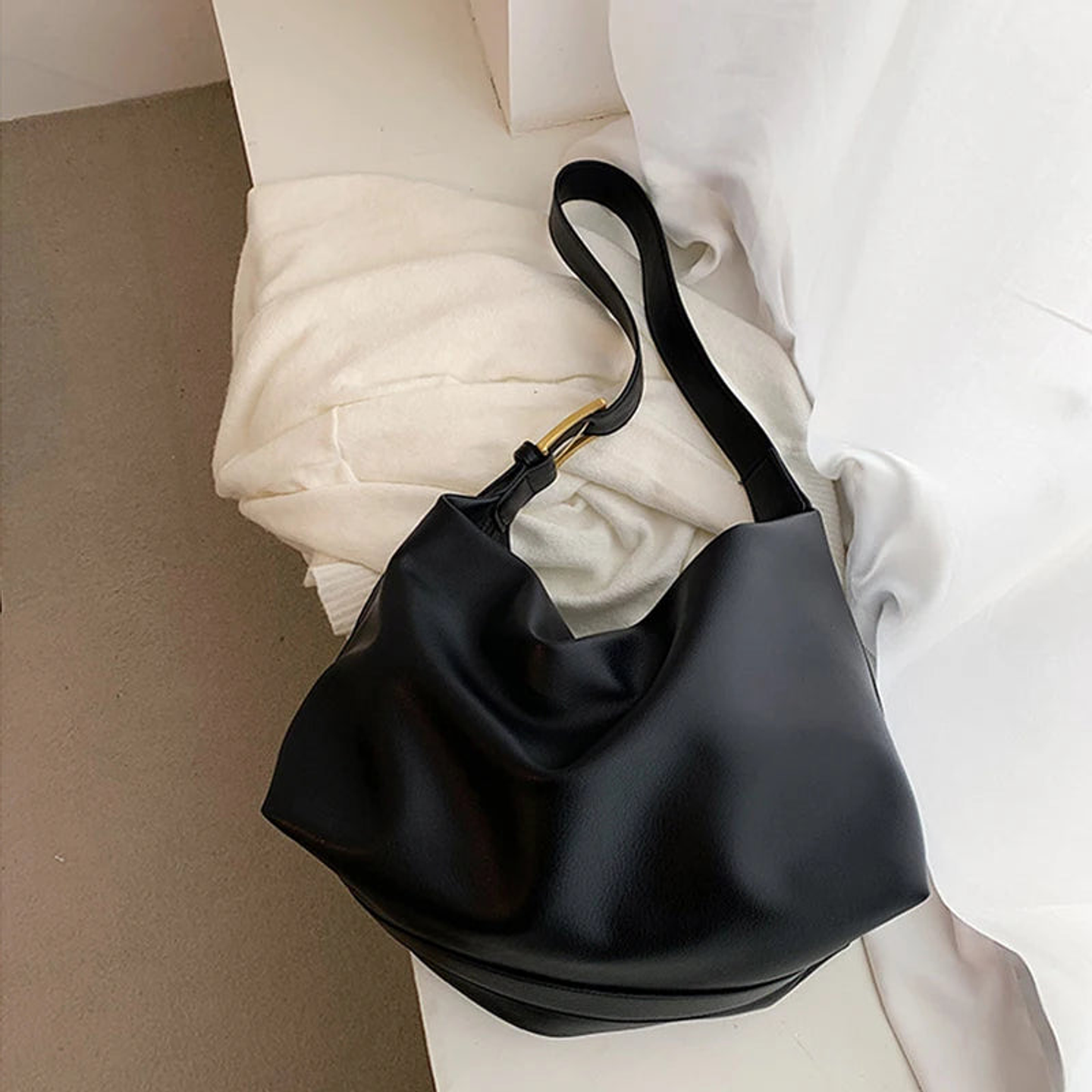 Alouette- Vintage Handbag 45