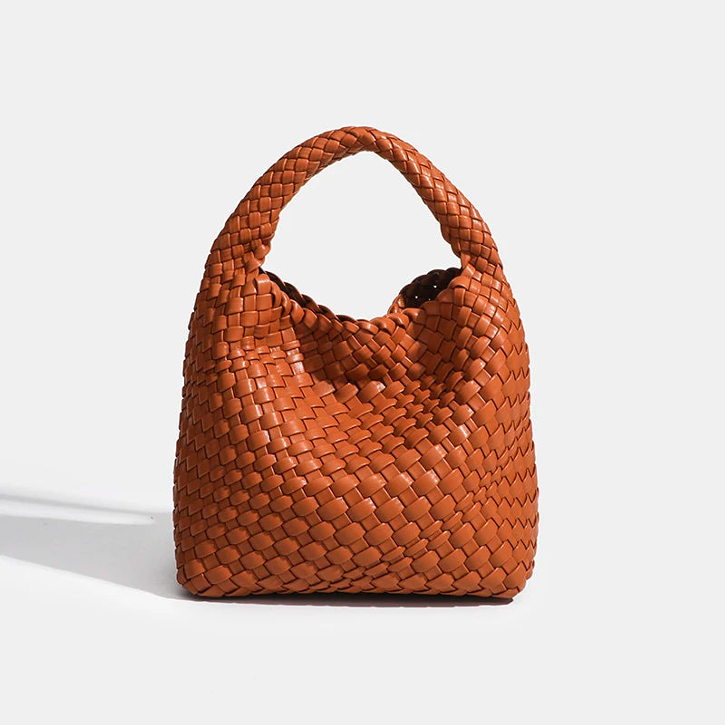 Cressida- Bucket Bag 31