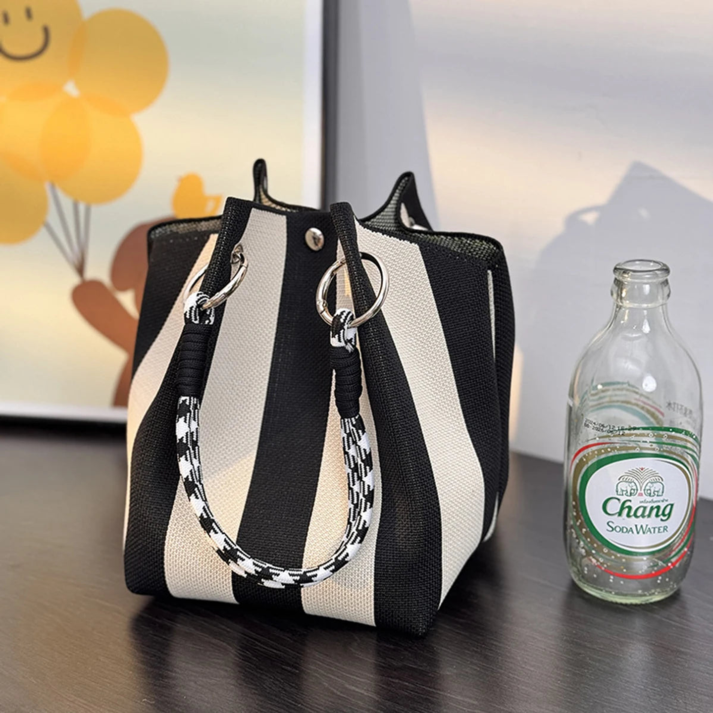 Katarzyna-  Retro Bucket Bag 7