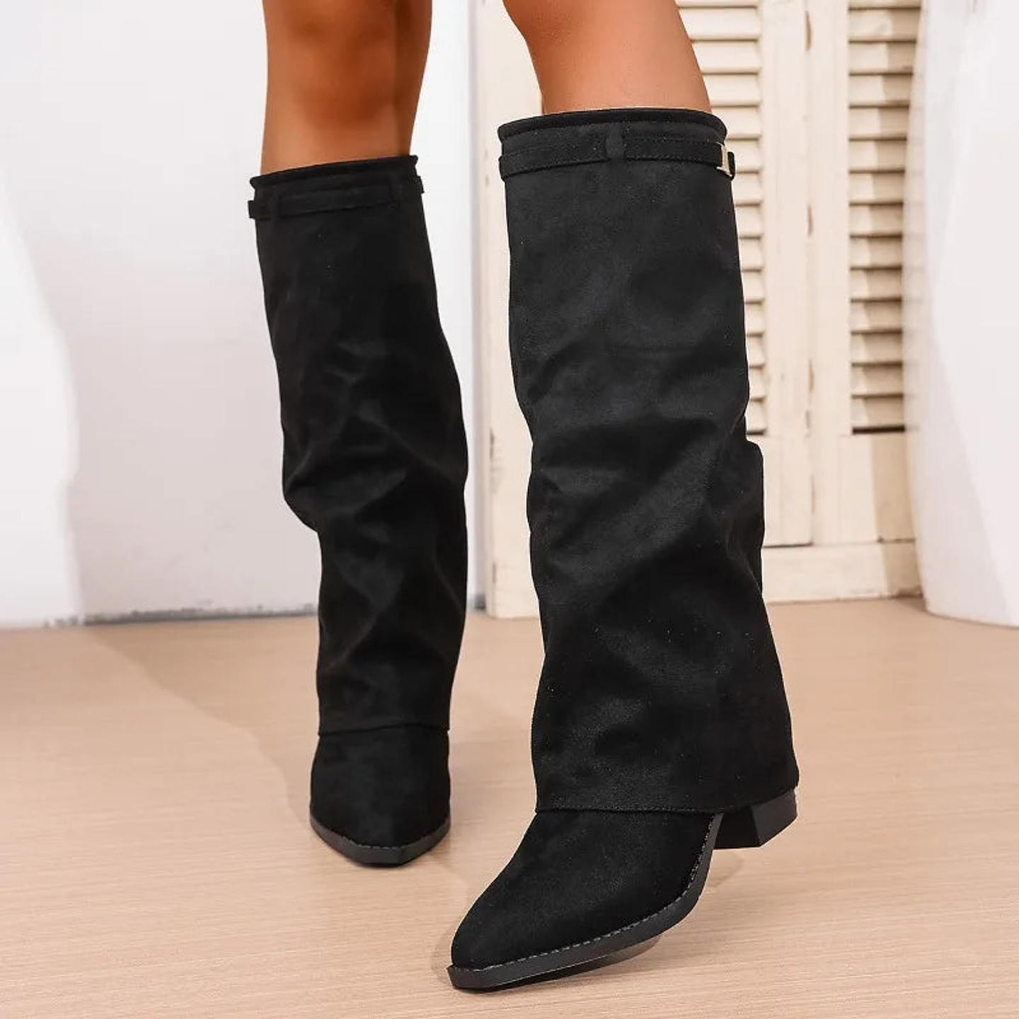 Savannah- Pointed Mid-Length Boots 17