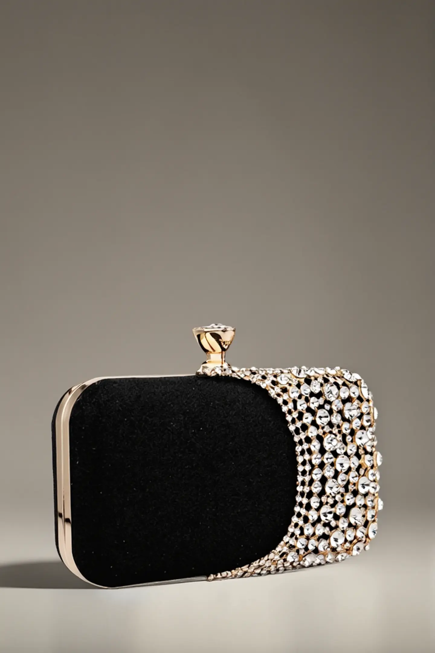 Riona- Dazzling Diamond Bag 1