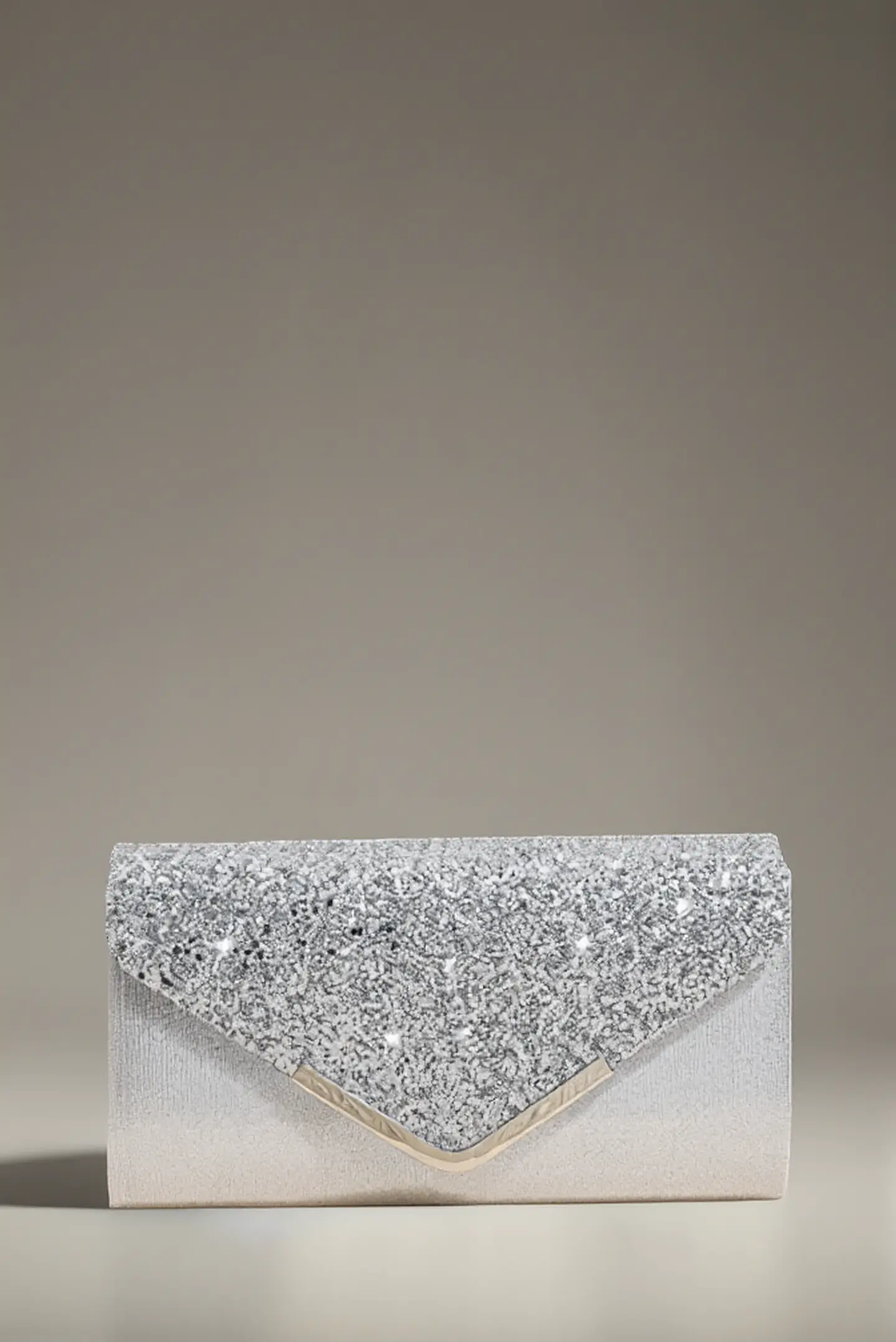 Aaliyah- Sparkling Sequin Clutch 1