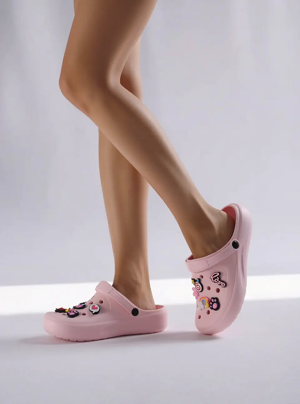 Rose- Clogs 1