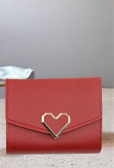 Eira- Heart-Shaped Wallet