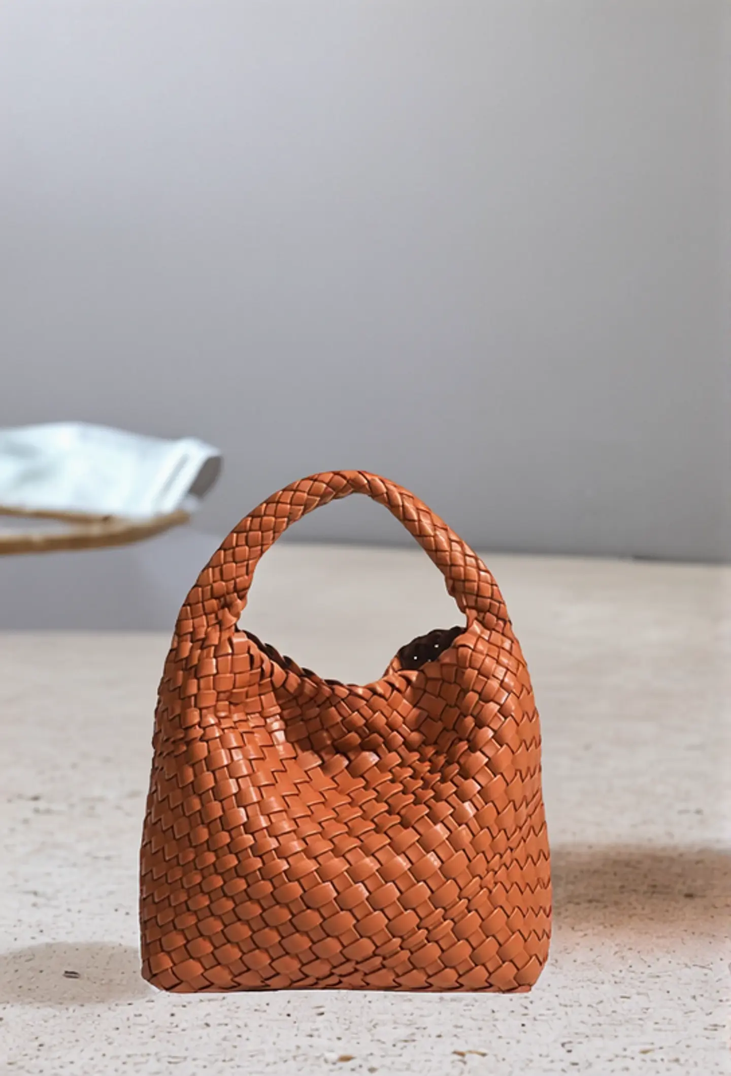 Cressida- Bucket Bag 1