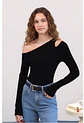 Nina- Off-Shoulder Shirt - thumbnail 1