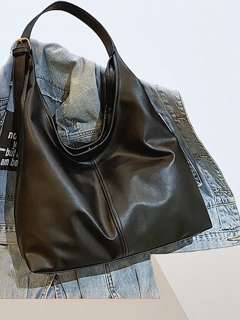 Briseis- Retro Shoulder Bag