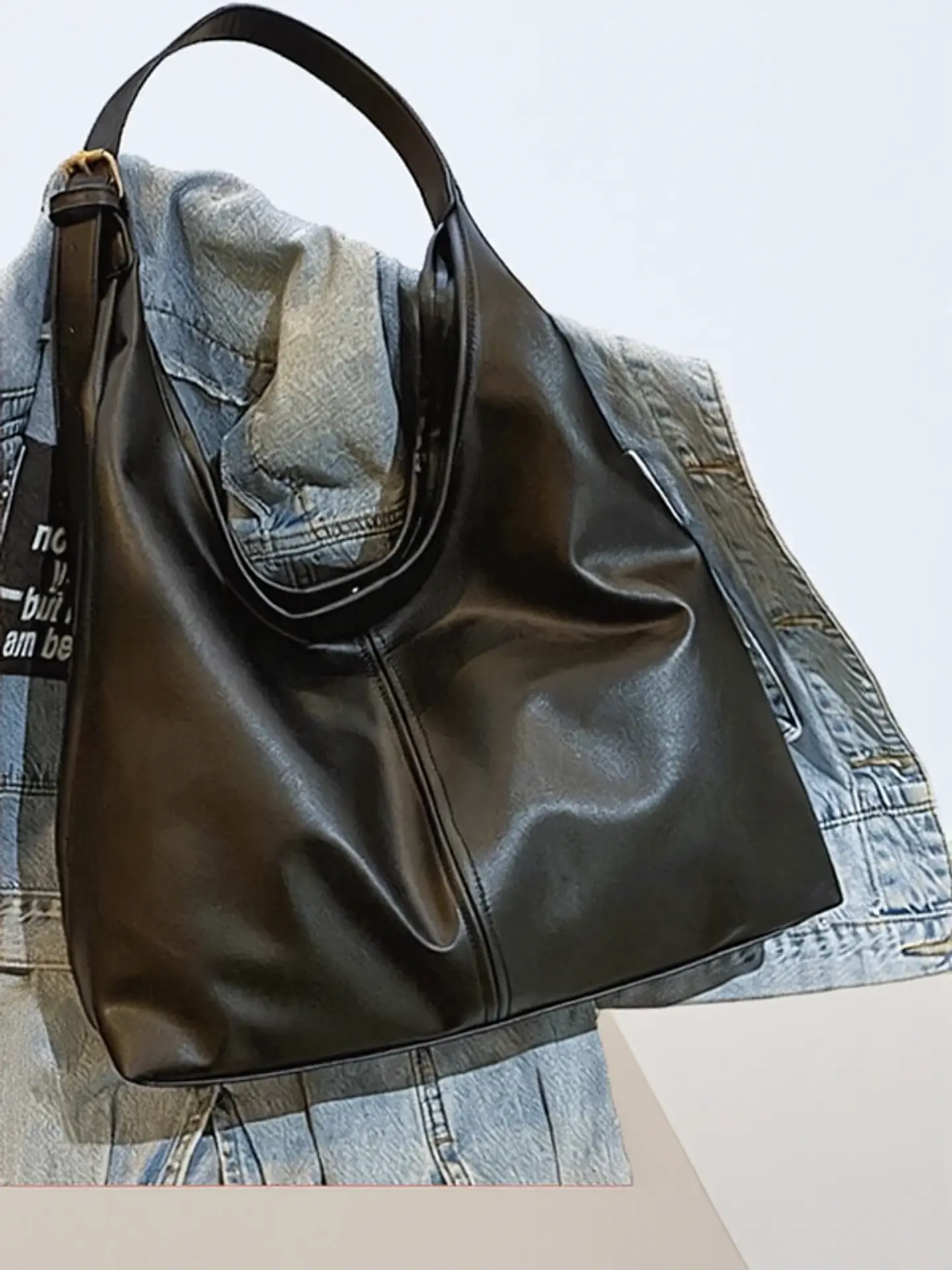 Briseis- Retro Shoulder Bag 1