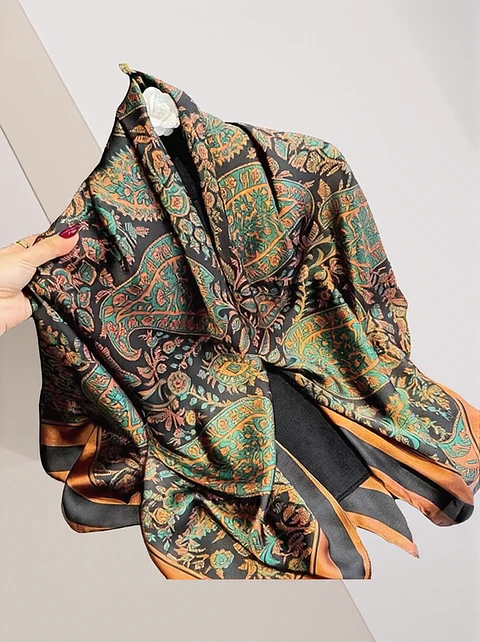 Liv- Majestic Print Scarf