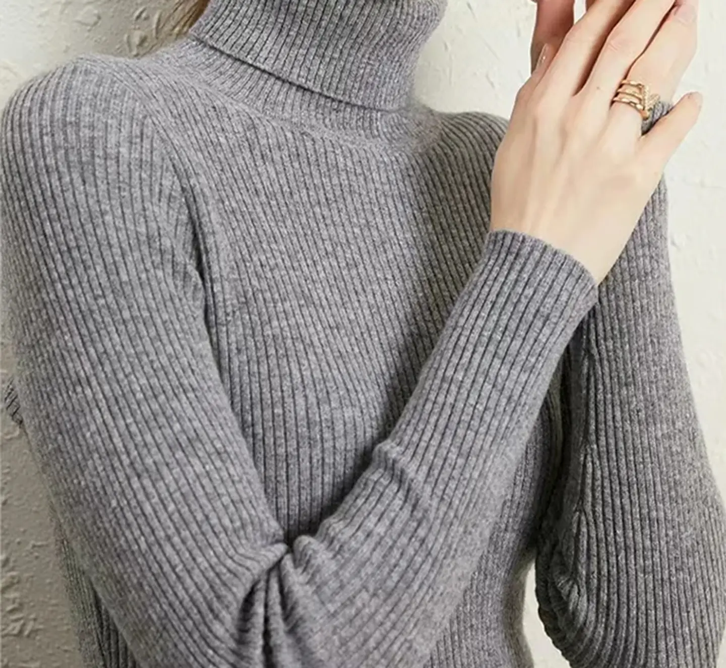 Alessia- Turtleneck Knit Sweater 13