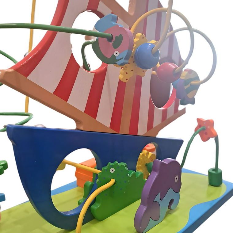 Barco de motricidad madera 4