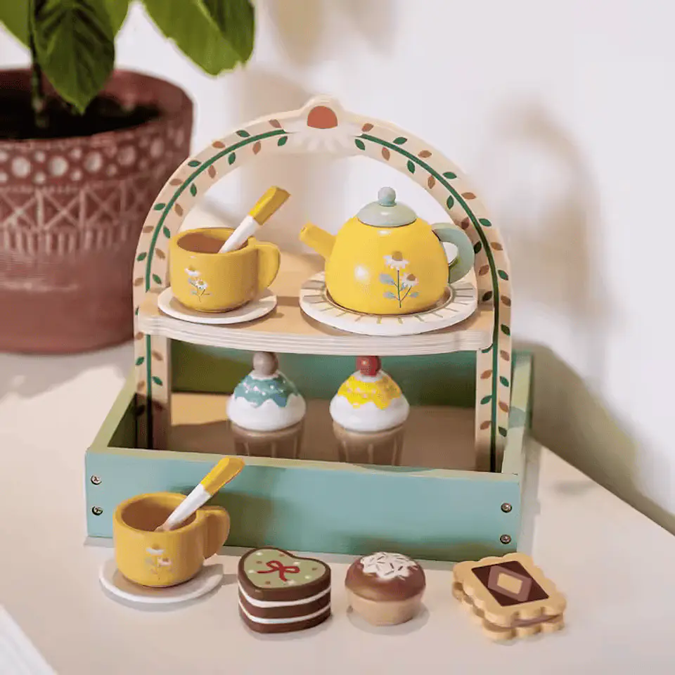 Juego de té  madera . 4