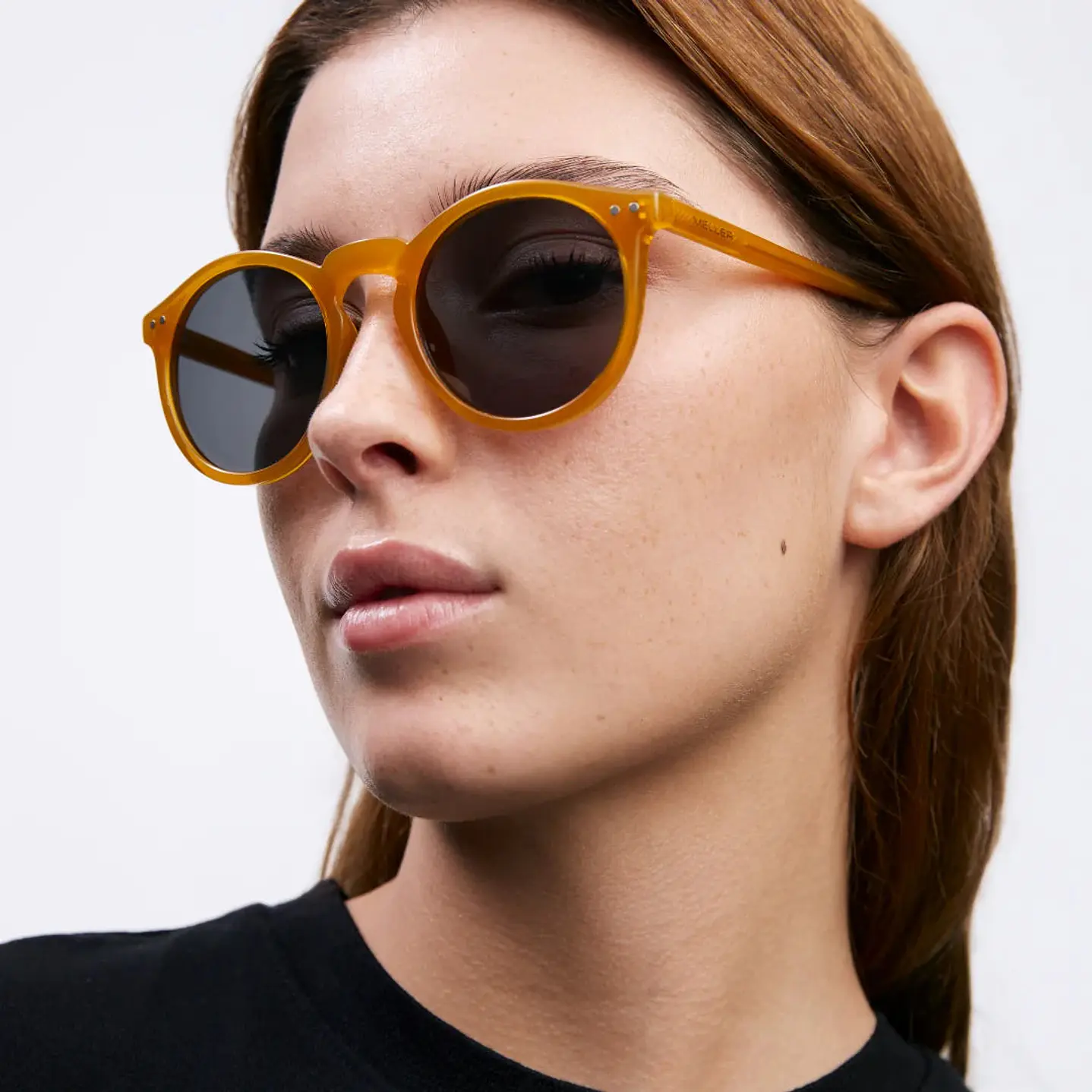 Meller Kubu Amber Carbon 4