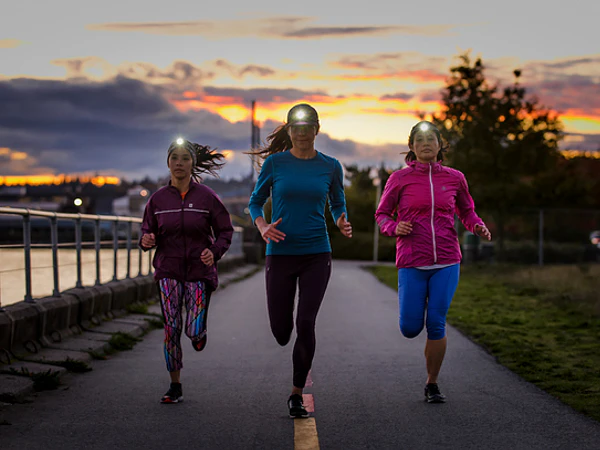 ¿CÓMO ELEGIR MI LINTERNA FRONTAL DE RUNNING?