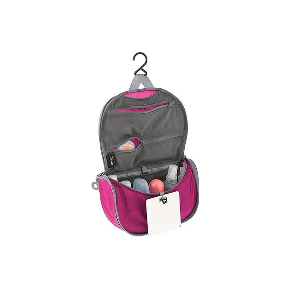 HANGING TOILETRY BAG SMALL 1