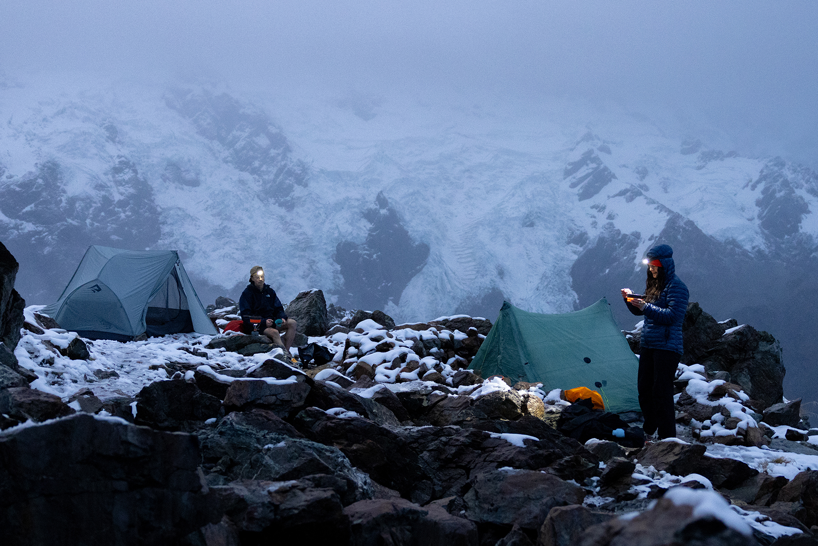 Cómo acampar en invierno: Tips para no congelarte