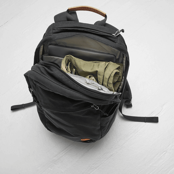 Mochila Fjällräven Raven 20 14