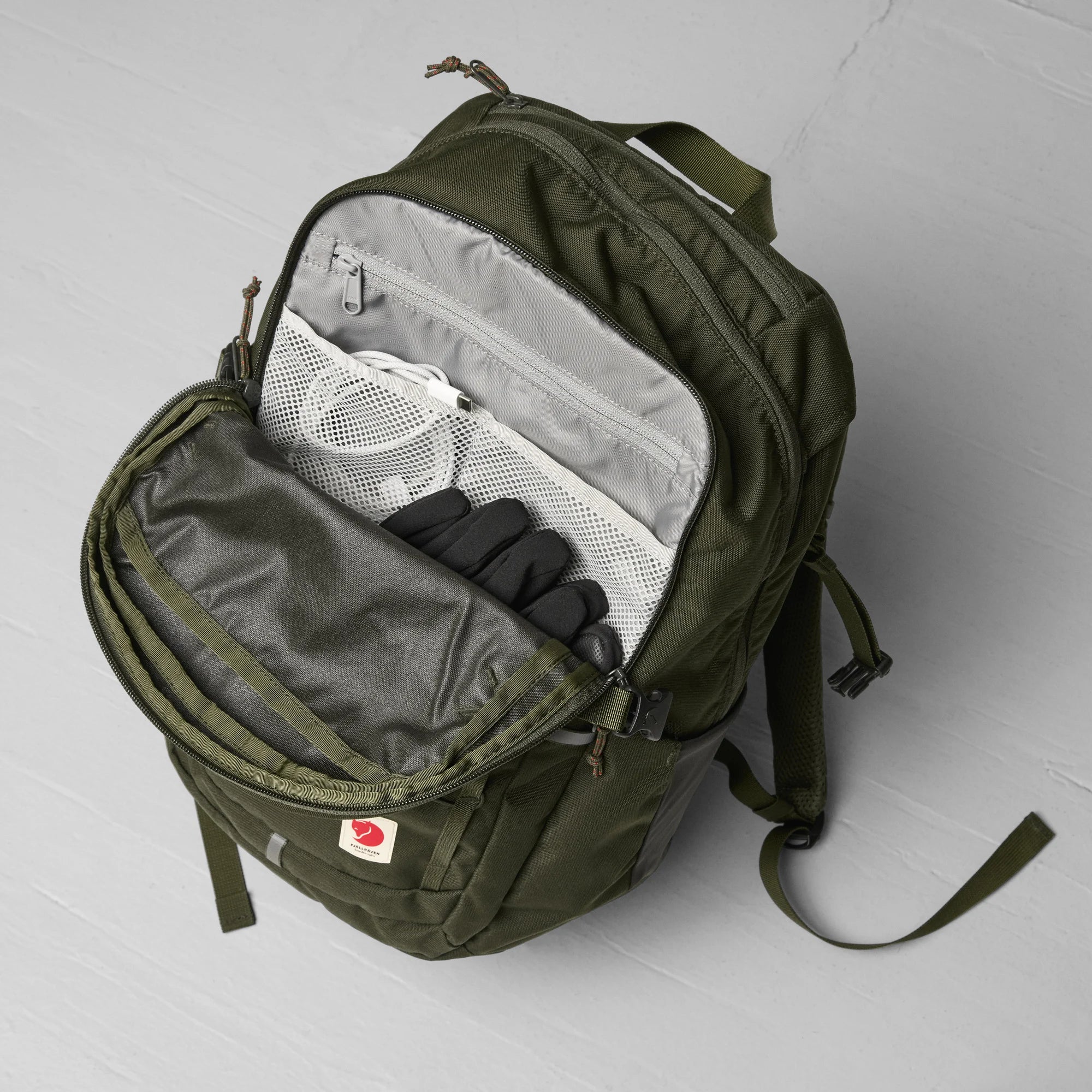 Mochila Fjällräven Skule 28 16