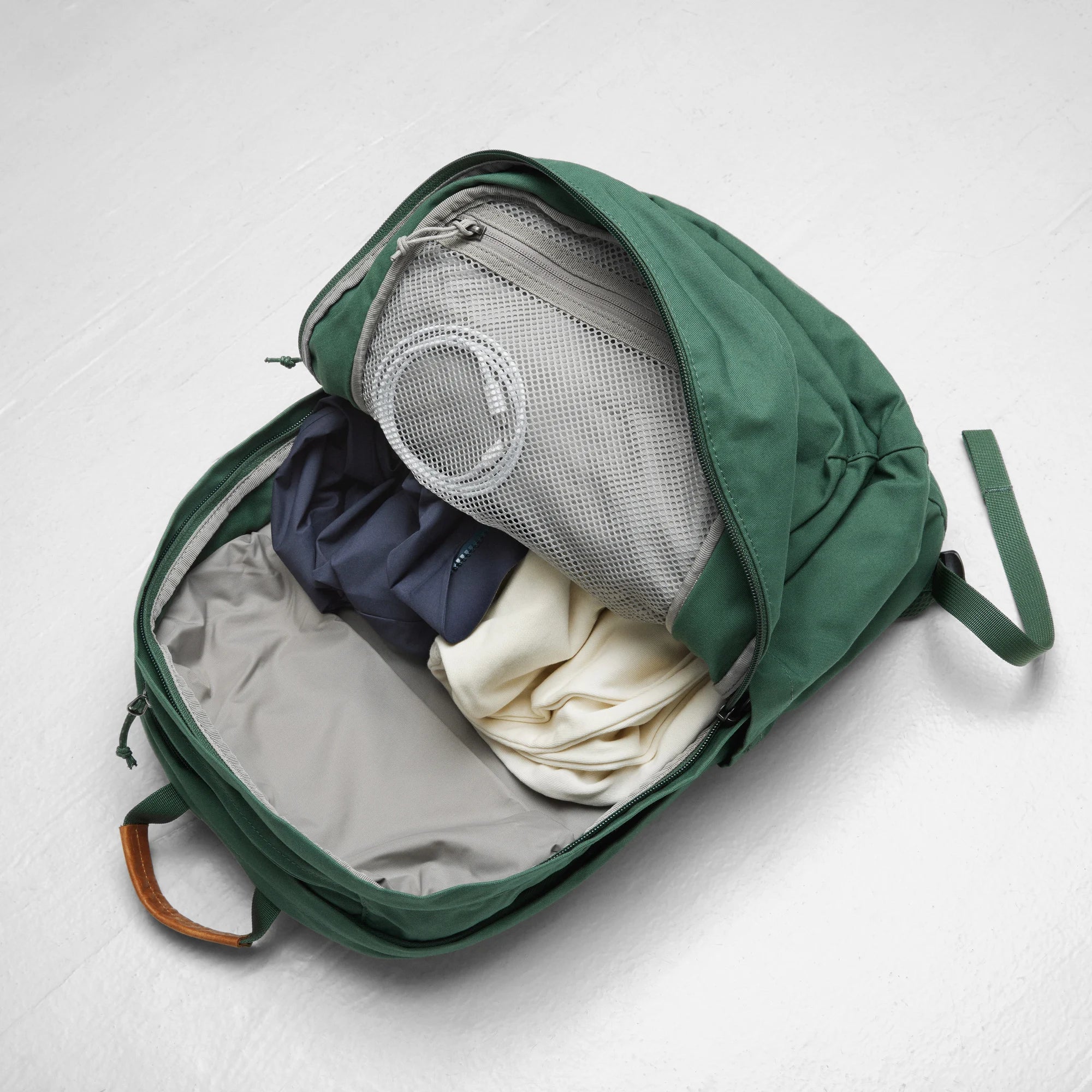 Mochila Fjällräven Raven 28 23